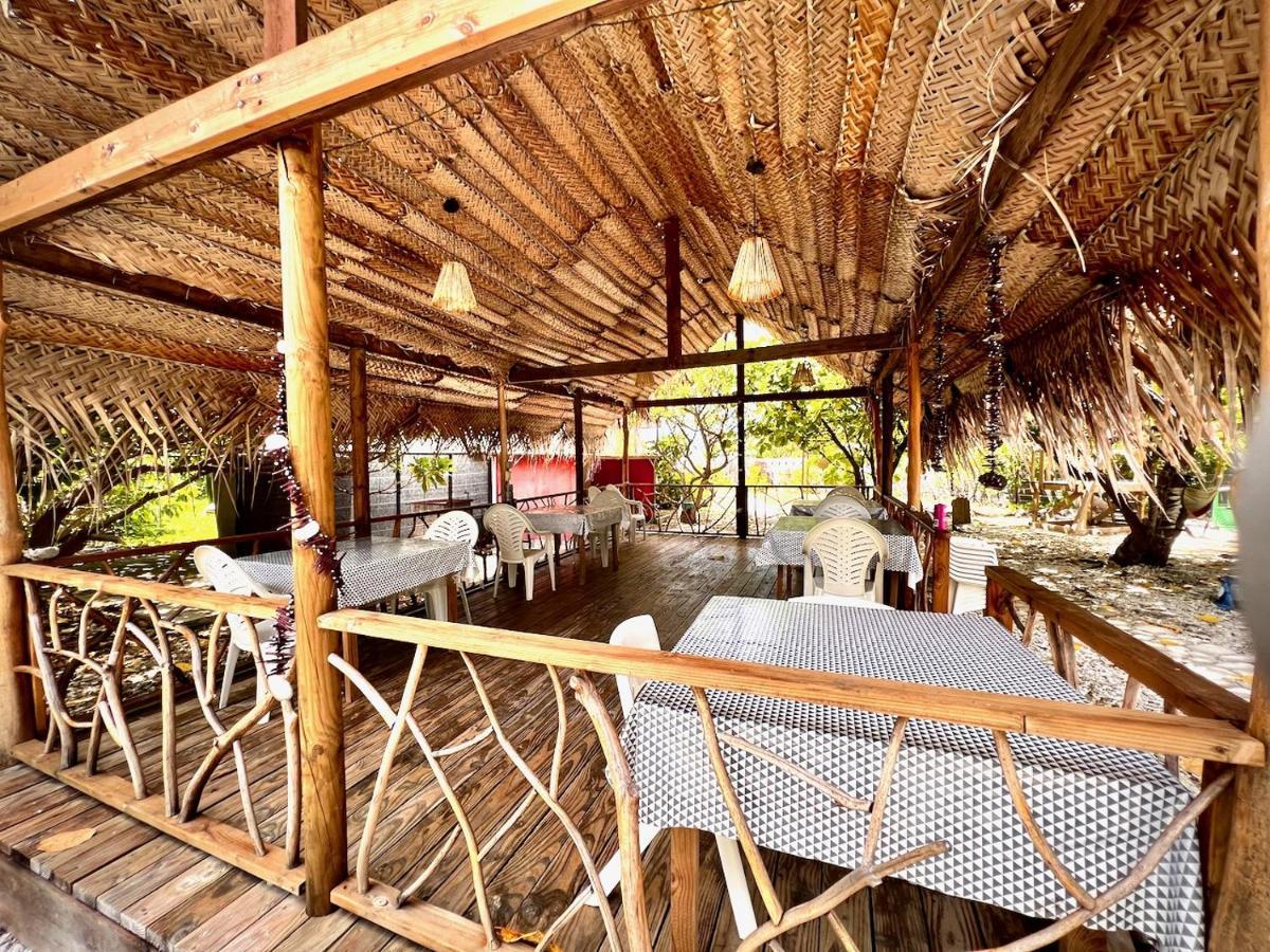 Va'A I Te Moana Villa Avatoru Exterior photo